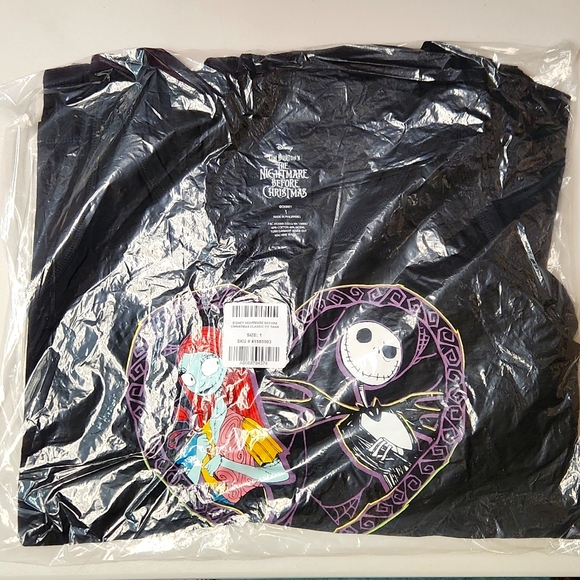 ❤️NWT VINTAGE TORRID TANK NIGHTMARE BEFORE CHRISTMAS JACK AND SALLY - PLUS SIZE - Picture 6 of 11